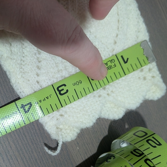 Vintage Handmade Lace Knit Cream Cardigan - Picture 10 of 12